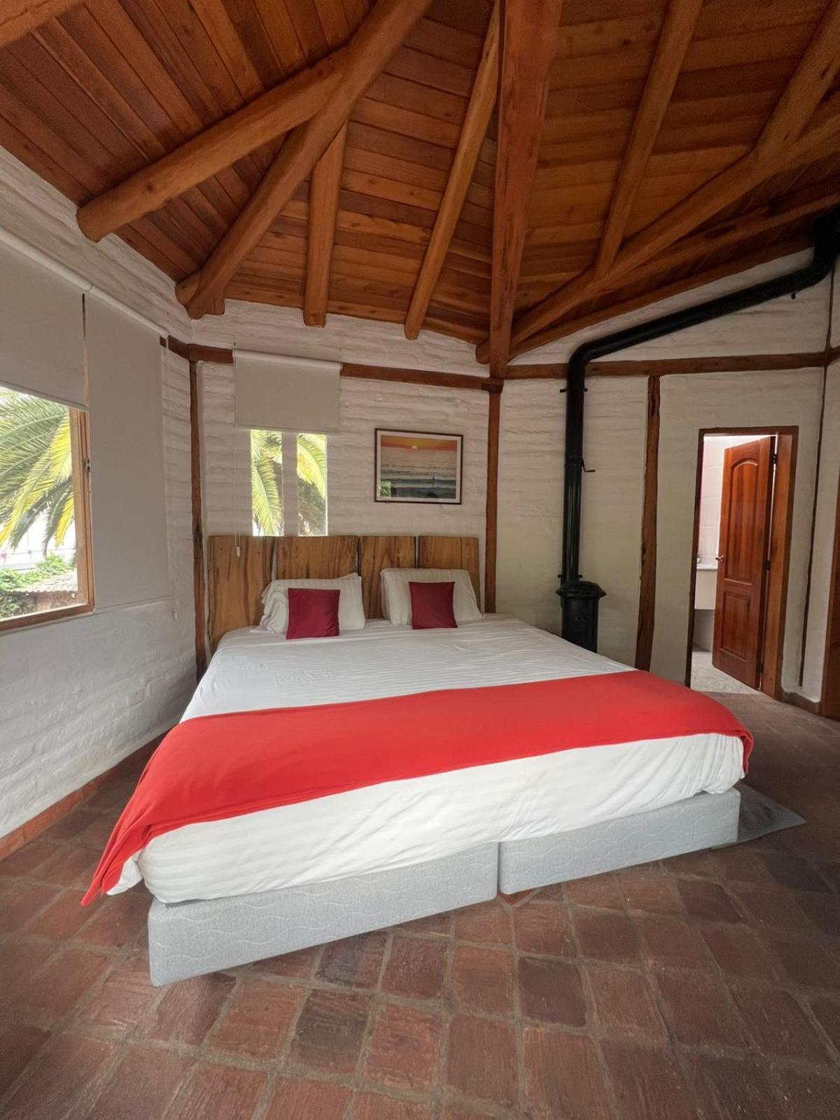 Rukka Lodge Tumbaco Екстериор снимка