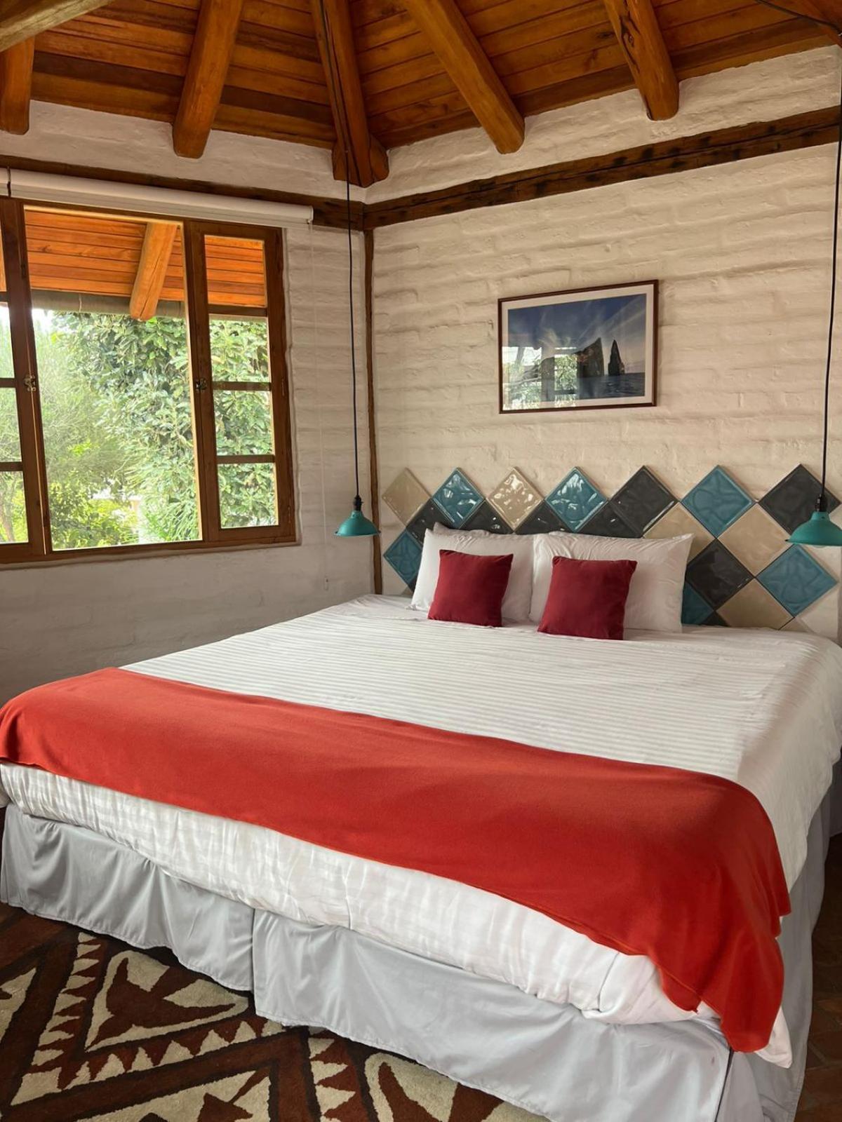 Rukka Lodge Tumbaco Екстериор снимка