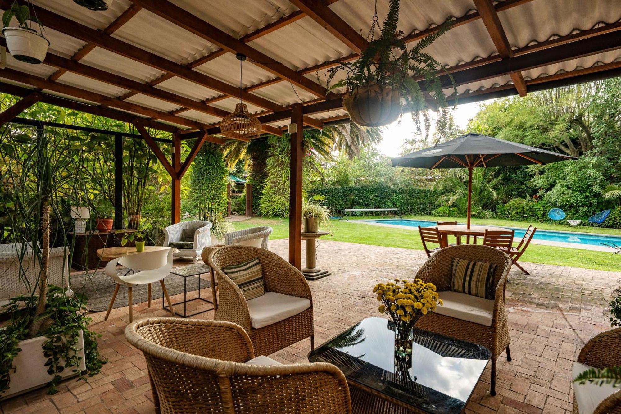 Rukka Lodge Tumbaco Екстериор снимка